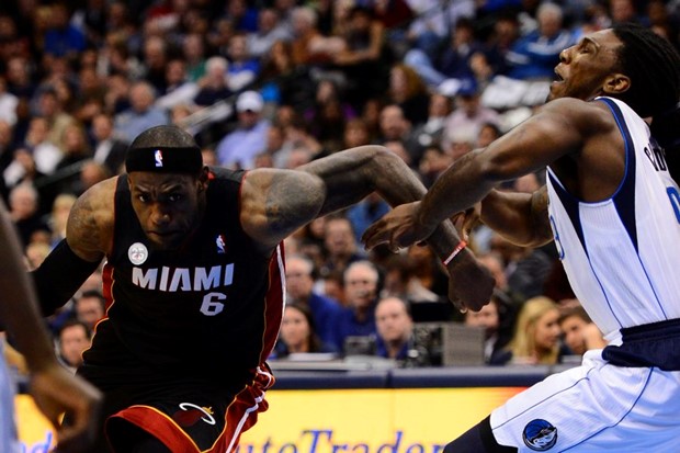 Video: James i Wade odveli Heat do desete uzastopne pobjede, Clippersi Jazzu uručili metlu