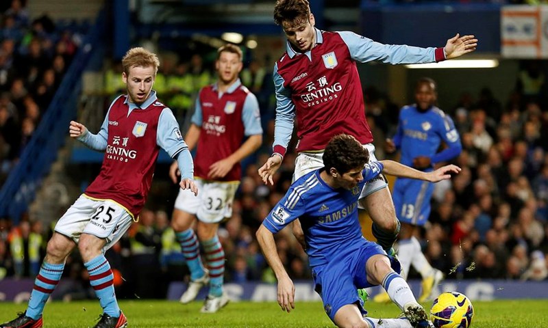 Aston Villa dovela novog trenera, Parmi prijete daljnje sankcije