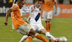 Beckham razmatra "nekoliko ozbiljnih ponuda"