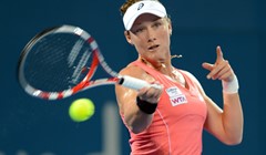 Stosur i Wozniacki lošim izvedbama otvorile novu sezonu, ostale favoritkinje osigurale drugo kolo