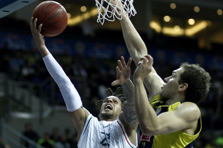 Fenerbahčeov preokret u turskom dvoboju, Bogdanović zabio 25 poena