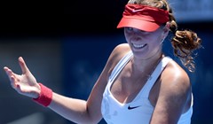 Visok poraz Kvitove, Wozniacki lako do drugog kola