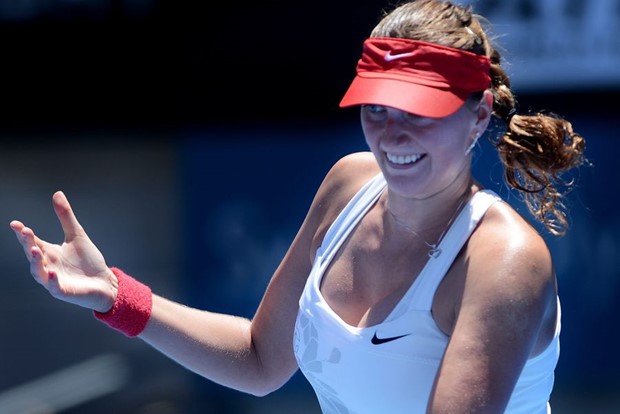 Visok poraz Kvitove, Wozniacki lako do drugog kola