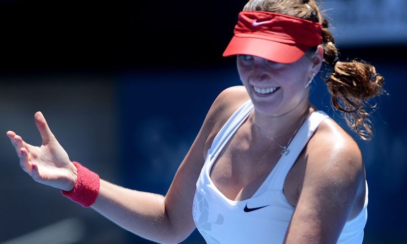 Visok poraz Kvitove, Wozniacki lako do drugog kola