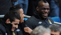 Tevez: "Pokušavam pomoći Balotelliju. Bio sam u njegovoj koži"