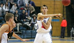 Cibona od dominantnog početka do teškog posla u Trnskom, Šarić nadomak triple-doublea