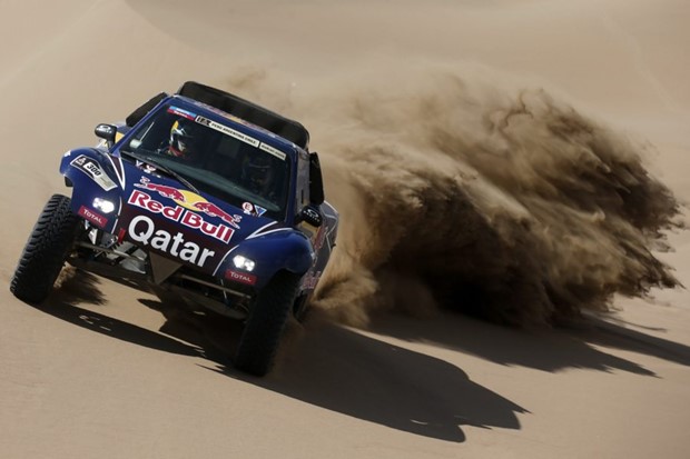 Video: Al-Attiyahu treća etapna pobjeda i novo smanjenje Peterhanselove prednosti, Sainz odustao