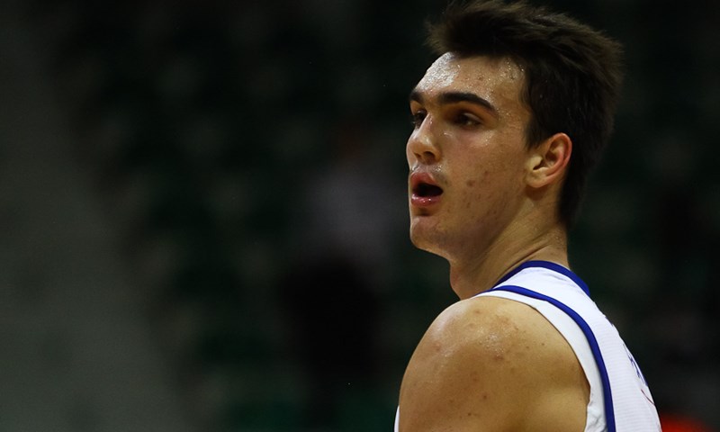 Dario Šarić ne izlazi na ovogodišnji draft NBA lige