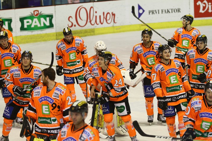 Vienna ostavila bodove Salzburgu, pobjede Znojma i Graza