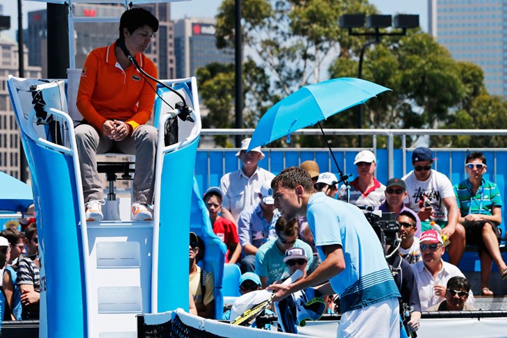 Video: Poljski tenisač izgubio živce usred meča i svađao se s hrvatskom sutkinjom