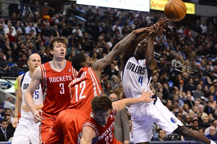 Video: Thunder pregazio Nuggetse u derbiju Zapada, James se upisao u povijest