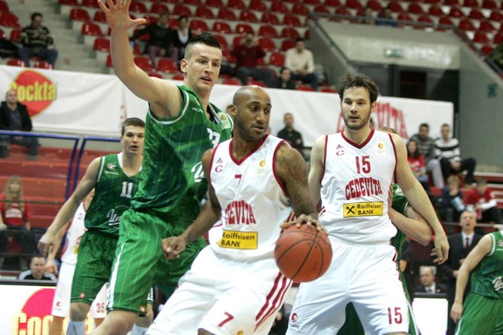 Cedevita se oporavila od lošeg starta i očekivano svladala oslabljenu Olimpiju