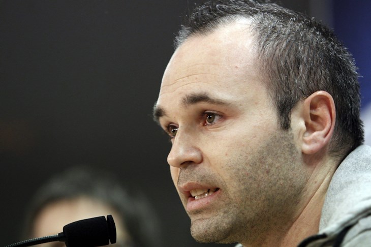 Andres Iniesta pauzira tri tjedna, Patrice Evra četiri