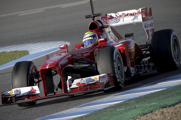 Započela testiranja u Jerezu, Jensonu Buttonu najbrži krug prvog dana