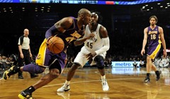 Video: Lakersi nastavili niz, Rocketsi izjednačili tricaški rekord