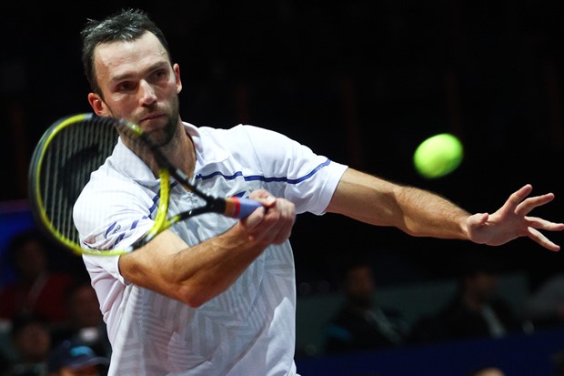 Otpao hrvatski dvoboj u četvrtfinalu Basela: Pospisil bez problema apsolvirao Karlovića