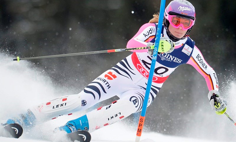 Maria Höfl-Riesch olimpijskom naslovu dodala svjetski, Maze srebrna, Fenninger odustala