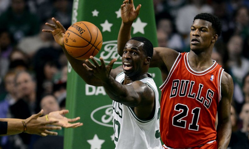 Video: Celticsima obrambena bitka protiv Bullsa, Knicksi razočarani kod kuće
