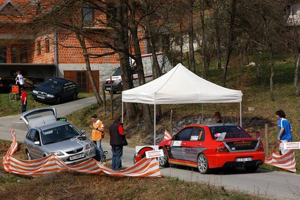 Više od 150 osoba u organizaciji 3. Rallyja Kumrovec, više od deset posada iz tri zemlje