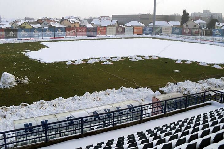 Snijeg ponovno remeti planove prvoligašima, najviše problema u Koprivnici