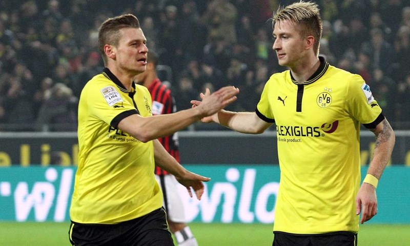 Video: Blitzkrieg Borussije s početka utakmice Reus zaokružio hat-trickom, Lakić dobar u porazu