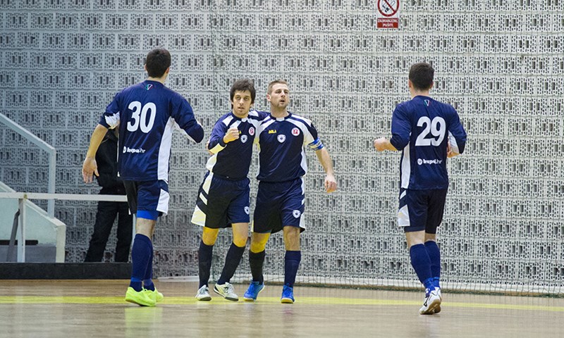 Video: Matija Capar donio Alumnusu "majstoricu", Nacional se trijumfom u Makarskoj plasirao u finale