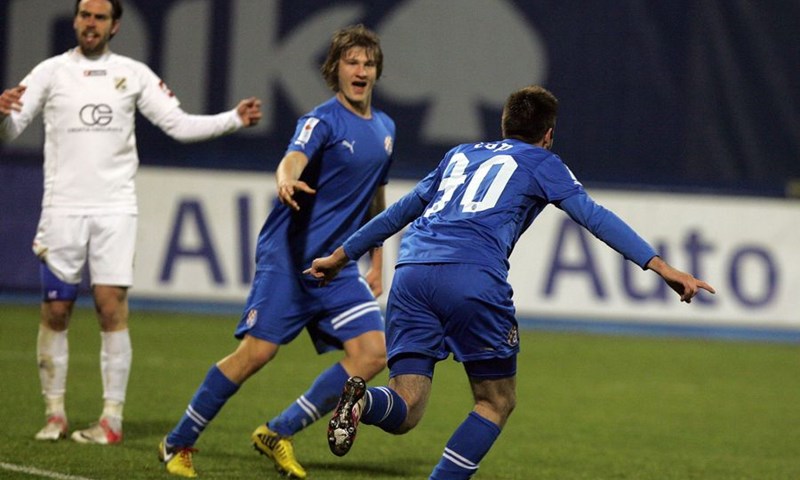 Dinamo vezao 17-godišnjeg stopera Tina Jedvaja do 2020. godine
