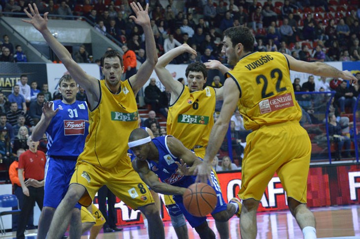 Lutz: "Igrali smo u grču, evidentno je da postoji pritisak na domaćem terenu"