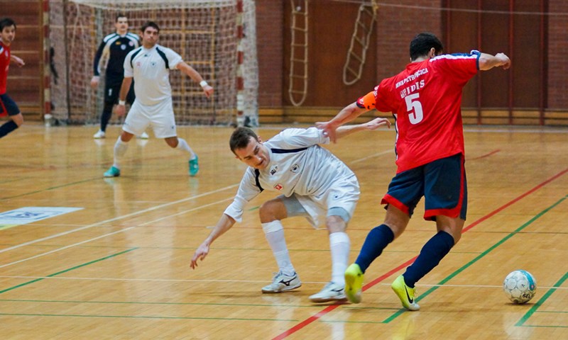 Nacional nastavio seriju pobjeda, Alumnus napokon slavio