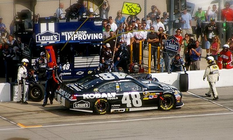 Video: Johnson drugi put u karijeri osvojio Daytonu 500, Patrick se upisala u povijest