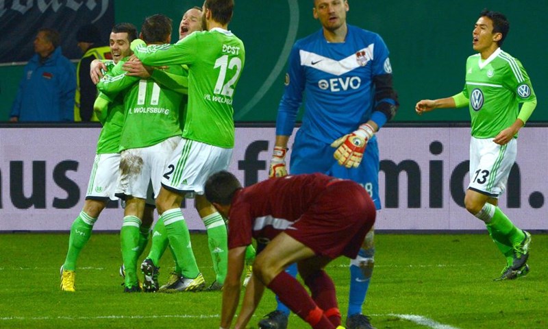 Video: Olić pokrenuo Wolfsburg, Perišić četvrtfinale DFB Pokala prosjedio na klupi