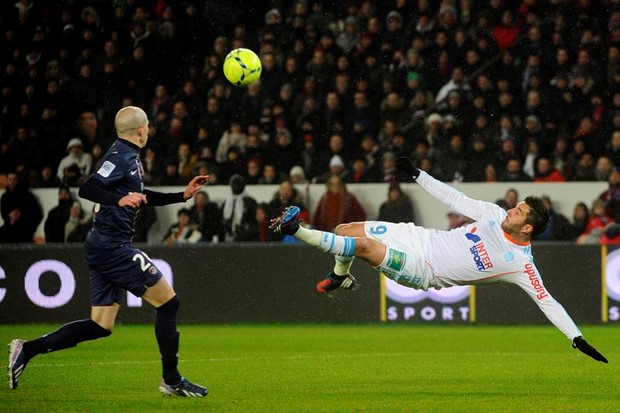 Video: Ibrahimović s dva gola odlučio novi derbi, Marseille "izletio" u osmini finala
