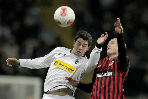 Video: Eintracht nastavio sušu i propustio zadržati priključak s Borussijom (D) i Bayerom