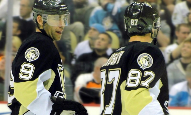 Video: Pittsburgh pomeo Capitalse, Sharksi dominirali protiv Leafsa