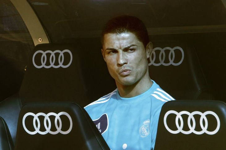 Ronaldo: "Bilo bi spektakularno zabiti na Old Traffordu", Evra: "Nadam se da zbog emocija neće igrati dobro"