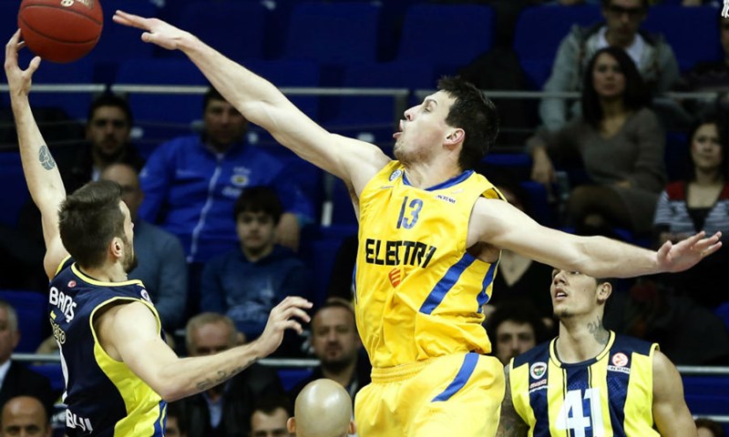 Barcelona osigurala četvrtfinale, Maccabi šuterski sjajan u Istanbulu