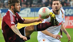 Video: Nürnberg odnio bodove iz Augsburga usprkos velikom kiksu vratara Schäfera