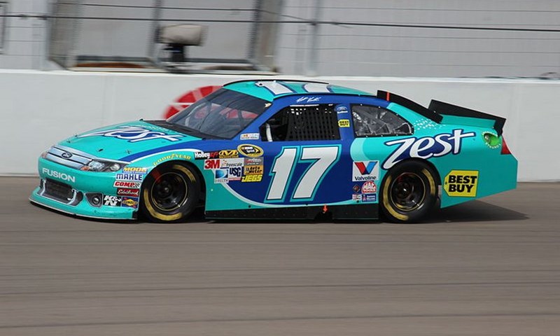 Video: Matt Kenseth pobjedom u Las Vegasu proslavio svoj 41. rođendan