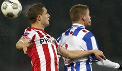 Video: Van Bastenov Heerenveen svladao PSV i učinio borbu za naslov još zanimljivijom