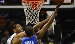 Video: Spursima dvoboj najboljih na Zapadu, Warriorsi se poigrali s Knicksima