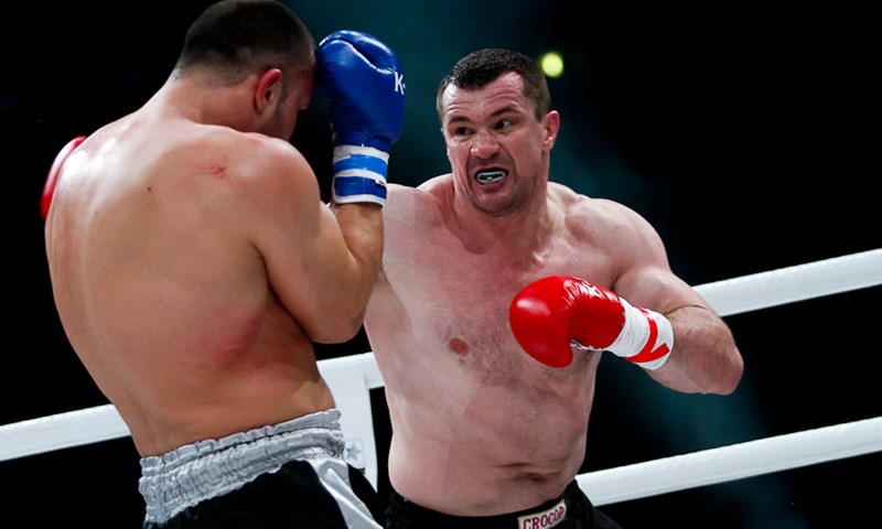 VIDEO: Mirko Filipović nokautirao Aliakbarija i osvojio Rizinov pojas