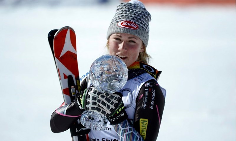 Mikaela Shiffrin u izravnom dvoboju nadmašila Tinu Maze i uzela slalomski kristalni globus