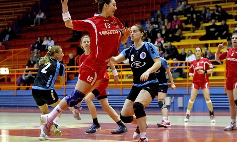 Kokice u prvoj probi protiv mađarskog Fehervara