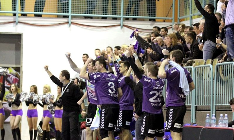 Marin Šego i Ivan Pešić ponovno sjajnim izvedbama predvodili svoje ekipe do pobjeda u Kupu EHF-a