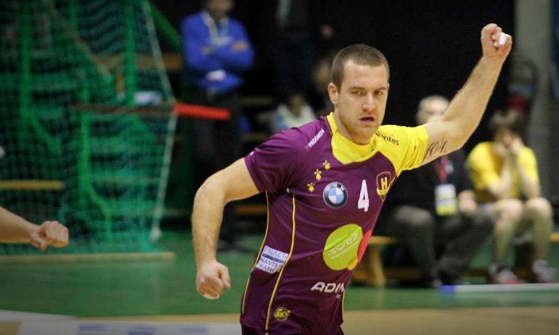 Poznati parovi polufinala Kupa, Vujić protiv Metličića