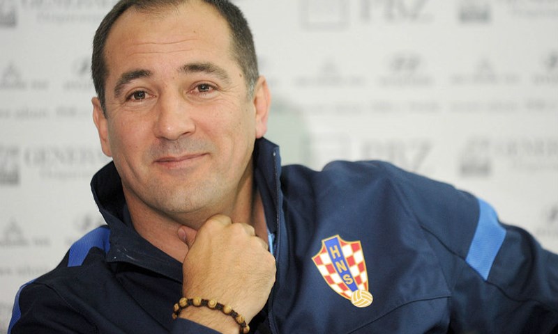Štimac: "Neka nam navijači ljubavlju i podrškom budu vjetar u leđa, a ne mržnjom prema protivniku"