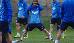 Modrić pošteđen težeg treninga, Vukušić propušta Parmu zbog viroze