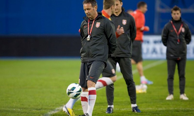Mihajlović pripremio brojna iznenađenja u prvih 11, Stojković na klupi?