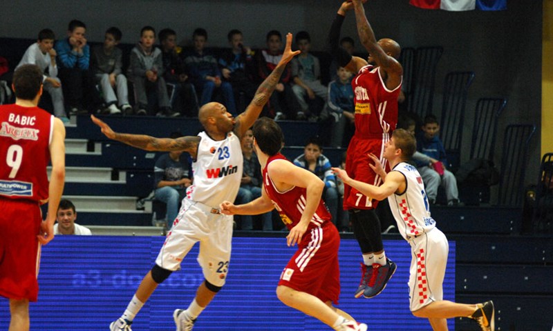 Cedevita ipak odustala od novog razigravača, Theodore se vraća u Tursku