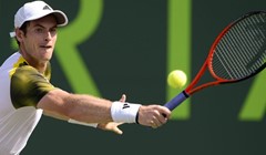 Murray se prošetao protiv neraspoloženog Tomica, Berdych na neočekivanim mukama